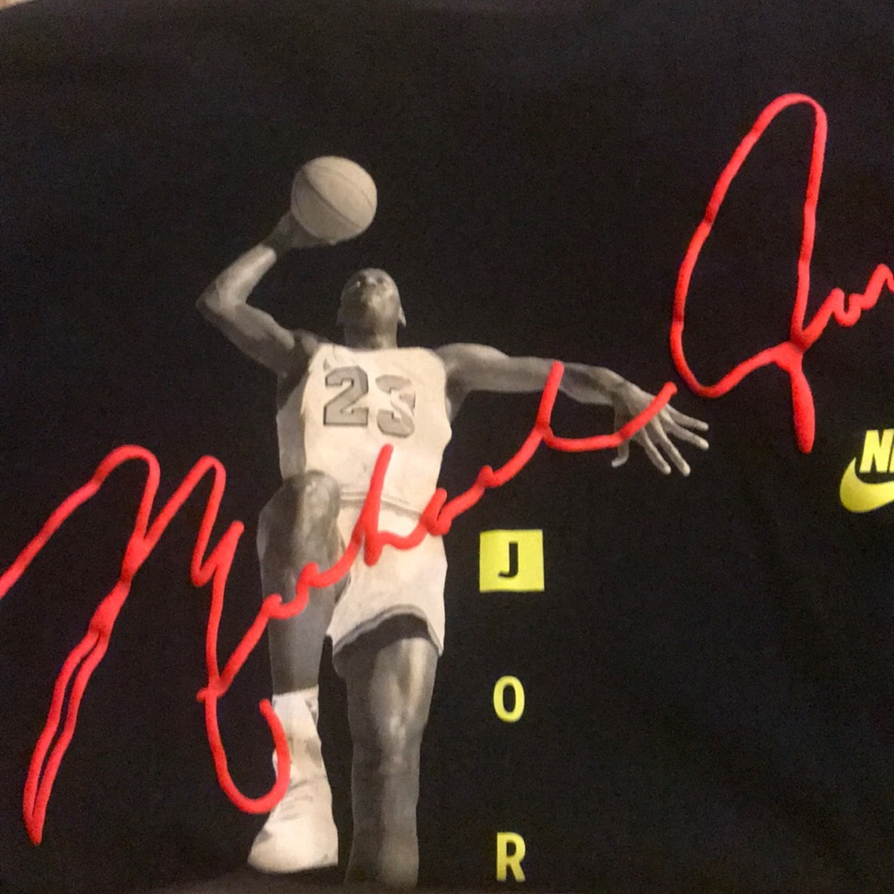Men’s Jordan size Large tee